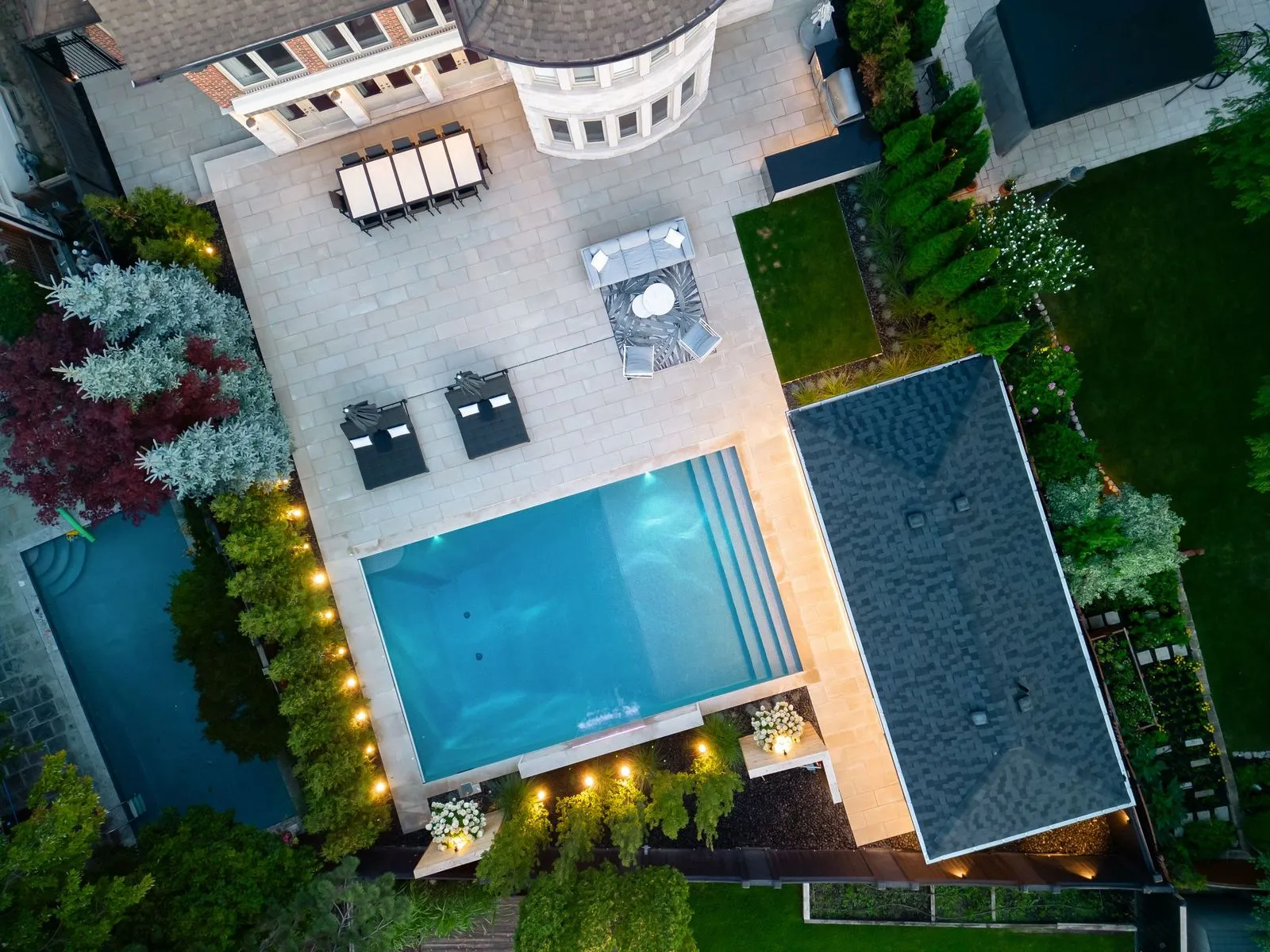 Light Coloured Porcelain Tiles