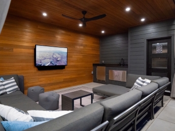 glengrove backyard patio