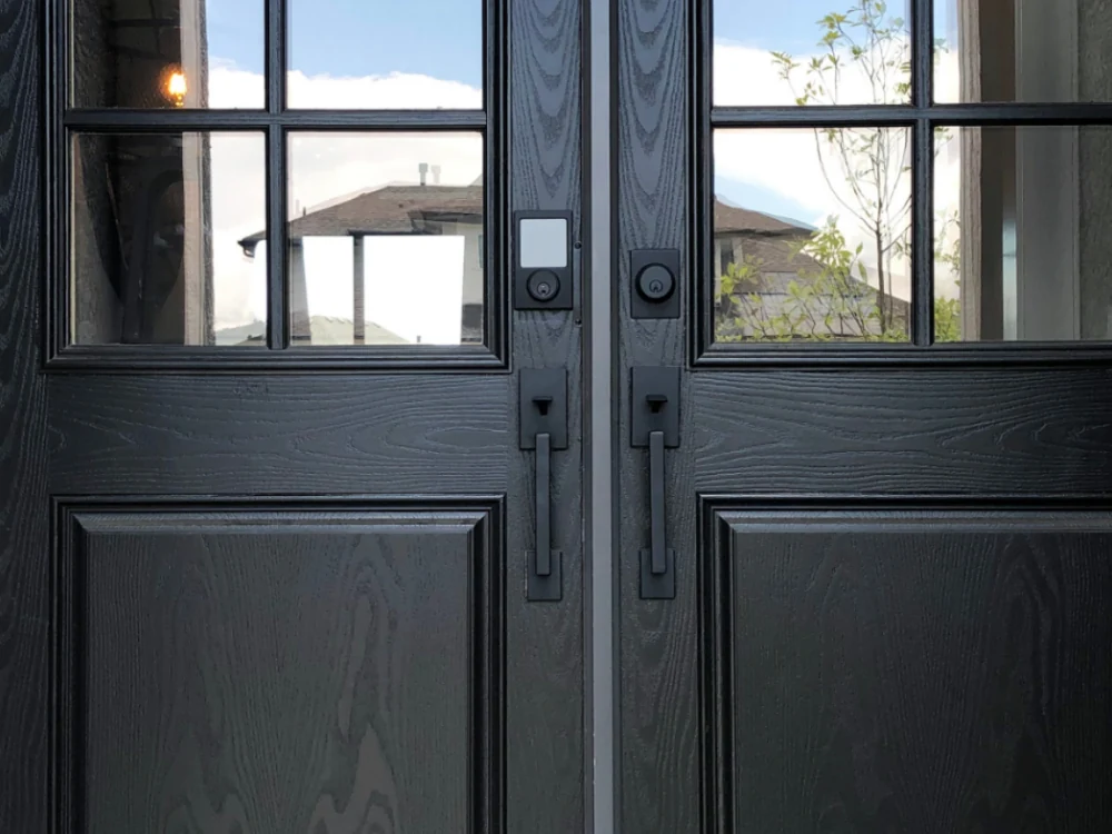 double door with window